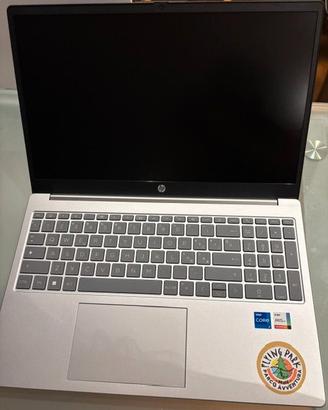 Laptop HP 15.6" Intel i7 - Praticamente nuovo