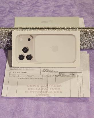 iPhone 17 pro 256GB Nuovo (fattura) bianco 
