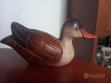 soprammobile anatra in legno