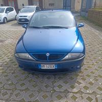 Lancia y Elefantino 1.100 55cv Metano