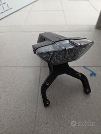 Portatarga e faro KTM DUKE 890