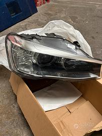 Faro ant dx bmw x4