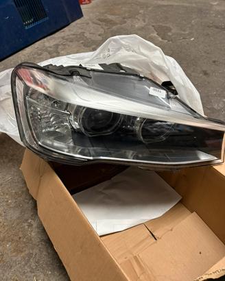 Faro ant dx bmw x4