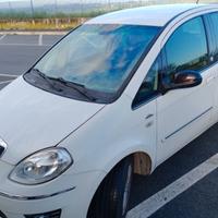 auto Lancia Musa 1.4 gpl