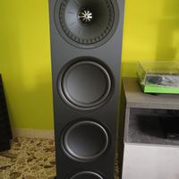 KEF Q 950 