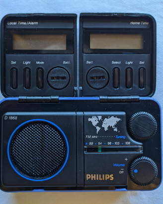 Radiosveglia vintage da viaggio
