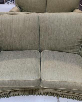 02 DIVANI + POLTRONA