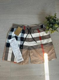 costume burberry