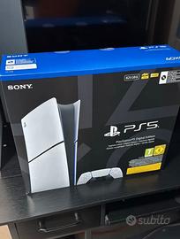 PS5 Slim Digital Edition 825 GB SSD . 4K 120 fps
