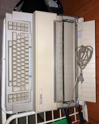 Macchina da scrivere elettronica ET 2250