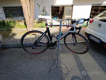 BICI A CORSA FULL-CARBON