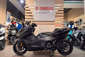 Yamaha TMAX 560