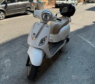 Sym scooter Fiddle 3 200 euro 4