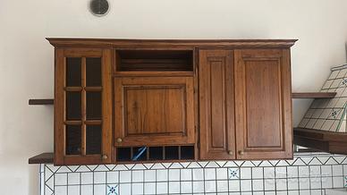 Pensile legno massello con mensole e ripiani