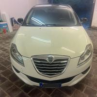 Lancia Delta 1.6 MJT DPF Gold