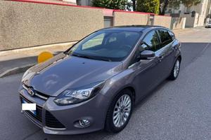 FORD Focus BENZINA 5 PORTE !!!!