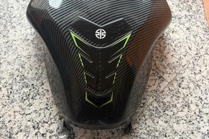 Copriserbatoio z900 color carbonio in plastica