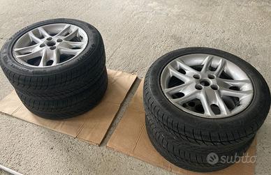 4 Gomme Invernali 185/55 R15 + 4 Cerchi