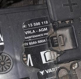 Batteria auto usata originale Varta 60Ah - 680A 