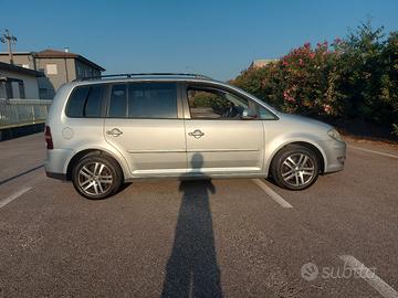 VW Touran 2.0 ecofuel