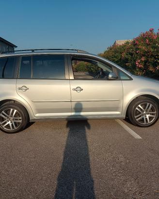 VW Touran 2.0 ecofuel