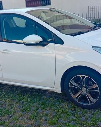 Peugeot 208 1.4 VTi 95 CV. GPL Distr Nuova