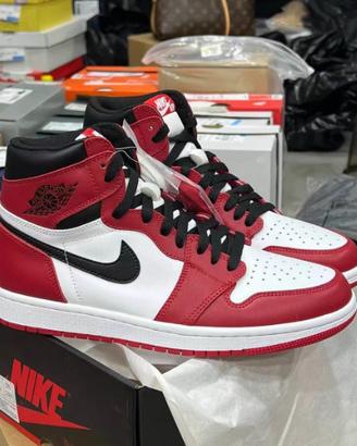 Jordan Air Jordan 1 High OG Nero e Rosso 38