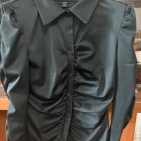 Camicia nera drappeggiata