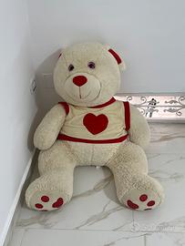 Orsacchiotto pupazzo