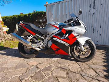 Honda CBR 600 F - 2002