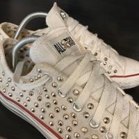 Converse All Star borchiate effetto vintage