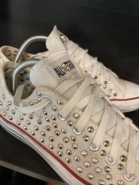 Converse All Star borchiate effetto vintage