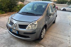Renault Modus 1.5 dCi 70CV Pack