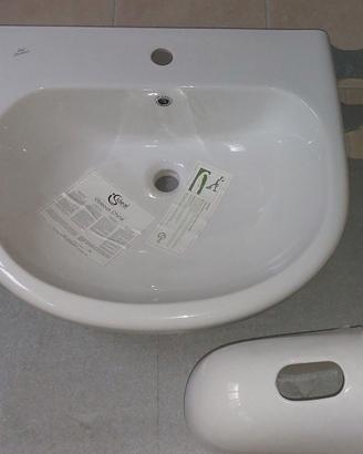 Lavabi Ideal Standard serie Tesi con semicolonna