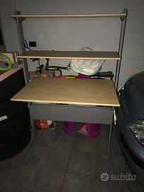 SCRIVANIA IKEA FREDRIK