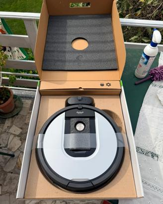 iRobot Roomba 971 - Robot Aspirapolvere Smart