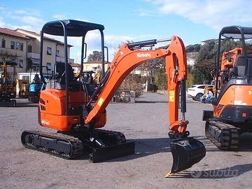 MiniEscavatore usato KUBOTA U17.3