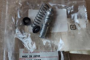 PISTONCINO POMPA FRENO ANTERIORE ORIGINALE KAWASAK