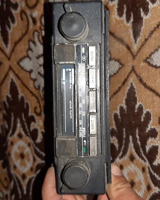 Autoradio mangia cassetta vintage