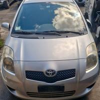 Toyota Yaris 1.4 d4d 2007 motore 1NDTV per ricambi