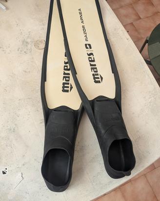 Pinne Mares Razor Apnea (Fibra di vetro)