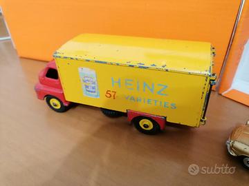 Dinky Toys Bedford no Politoys Mebetoys Corgi 