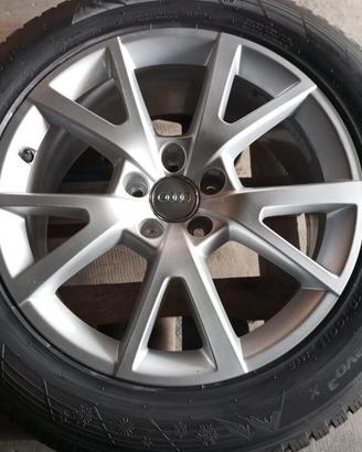 Cerchi in lega 18" originali AUDI Q3 con gomme