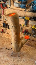 Lampada in legno
