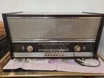 Radio Allocchio Bacchini mod. 1084