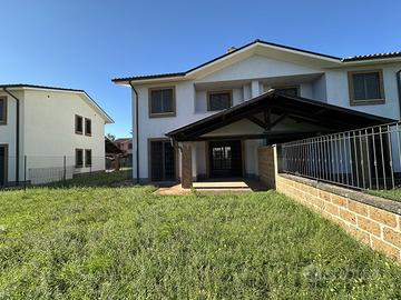 Villa bifamiliare Civita Castellana