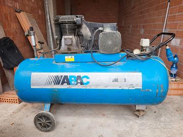 COMPRESSORE ABAC 200 LITRI 