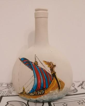 Bottiglia Dipinta A Mano. Nave Vichinga. Vintage.