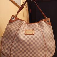 Borsa LV modello Galliera GM.