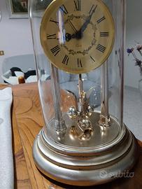 Orologio da tavolo vintage a pendolo rotante (Stil